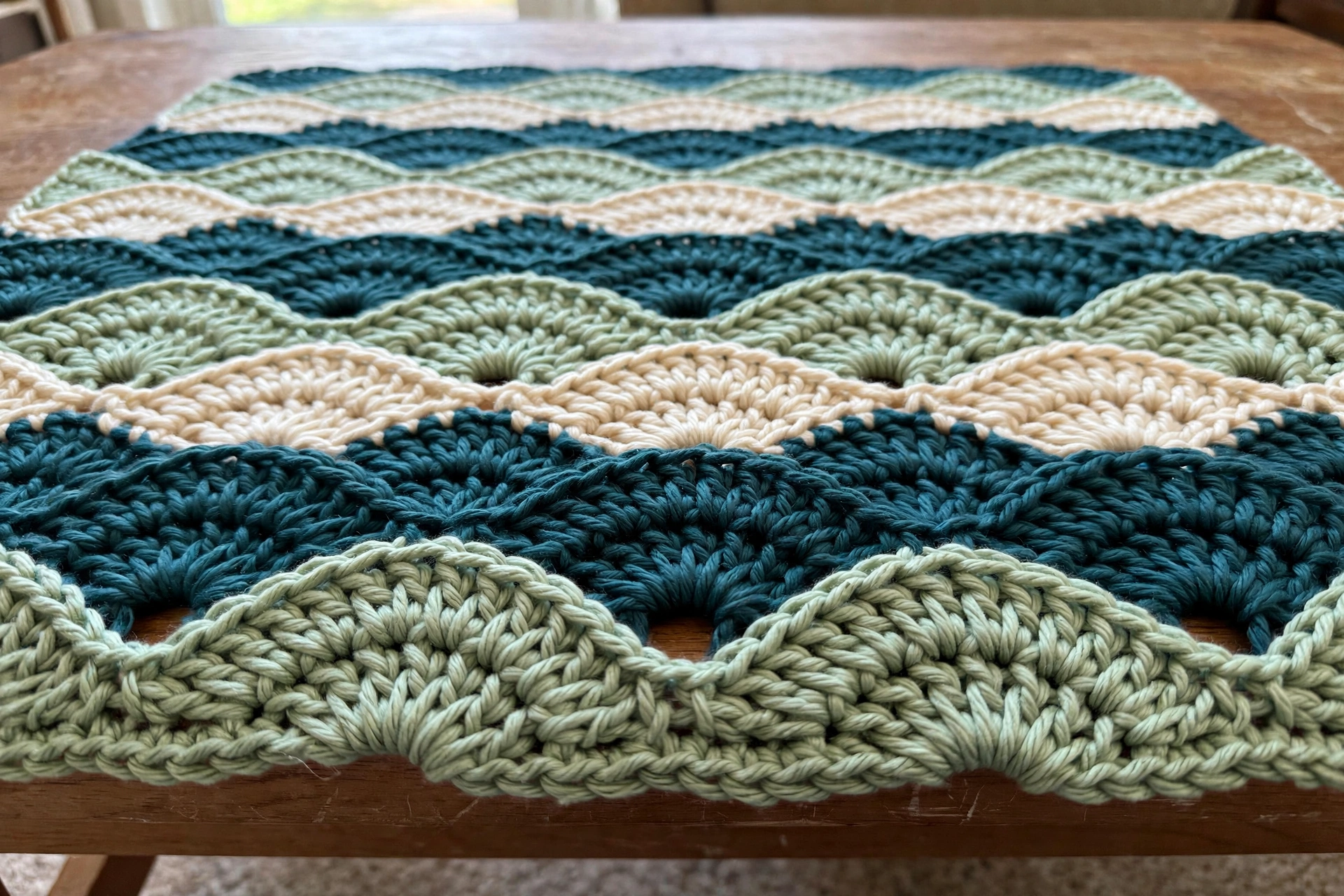 Vintage Fan Ripple Stitch Free Crochet Pattern